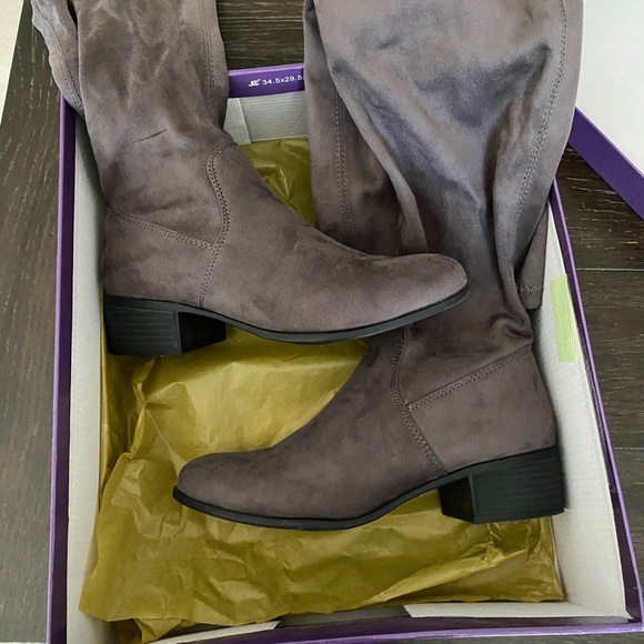 suede grey madden girl knee high boots - Picture 2 of 5